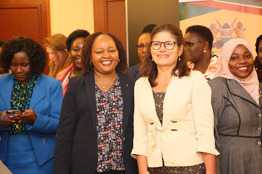 EDITORIAL: Women must claim their place in politics