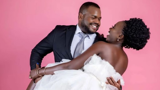 Akothee amtahadharisha mpenzi wake Nelly Oaks kuhusu ya kutarajia akimtunga mimba