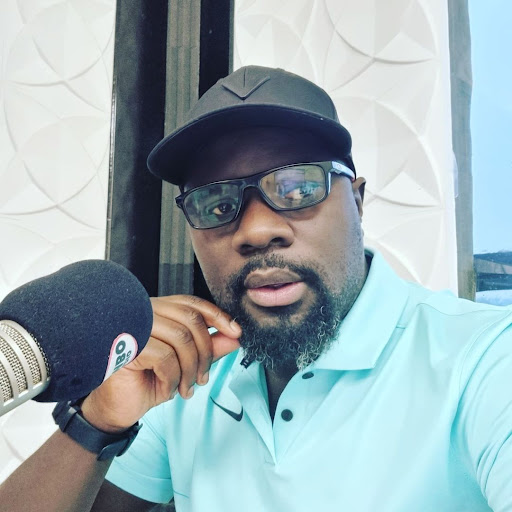 Patanisho: "Nampenda, sijawahi kuoa tena!" Jamaa wa miaka 42 aeleza sababu ya kuchumbiana na msichana wa miaka 17