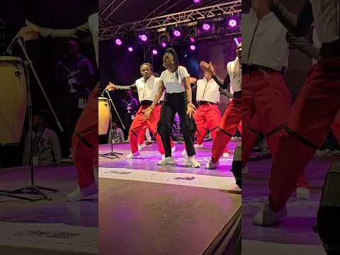 ESTHER MUSILA DANCING TO RADA AT GUARDIAN ANGEL'S CONCERT AT SANKARA #mpashogram