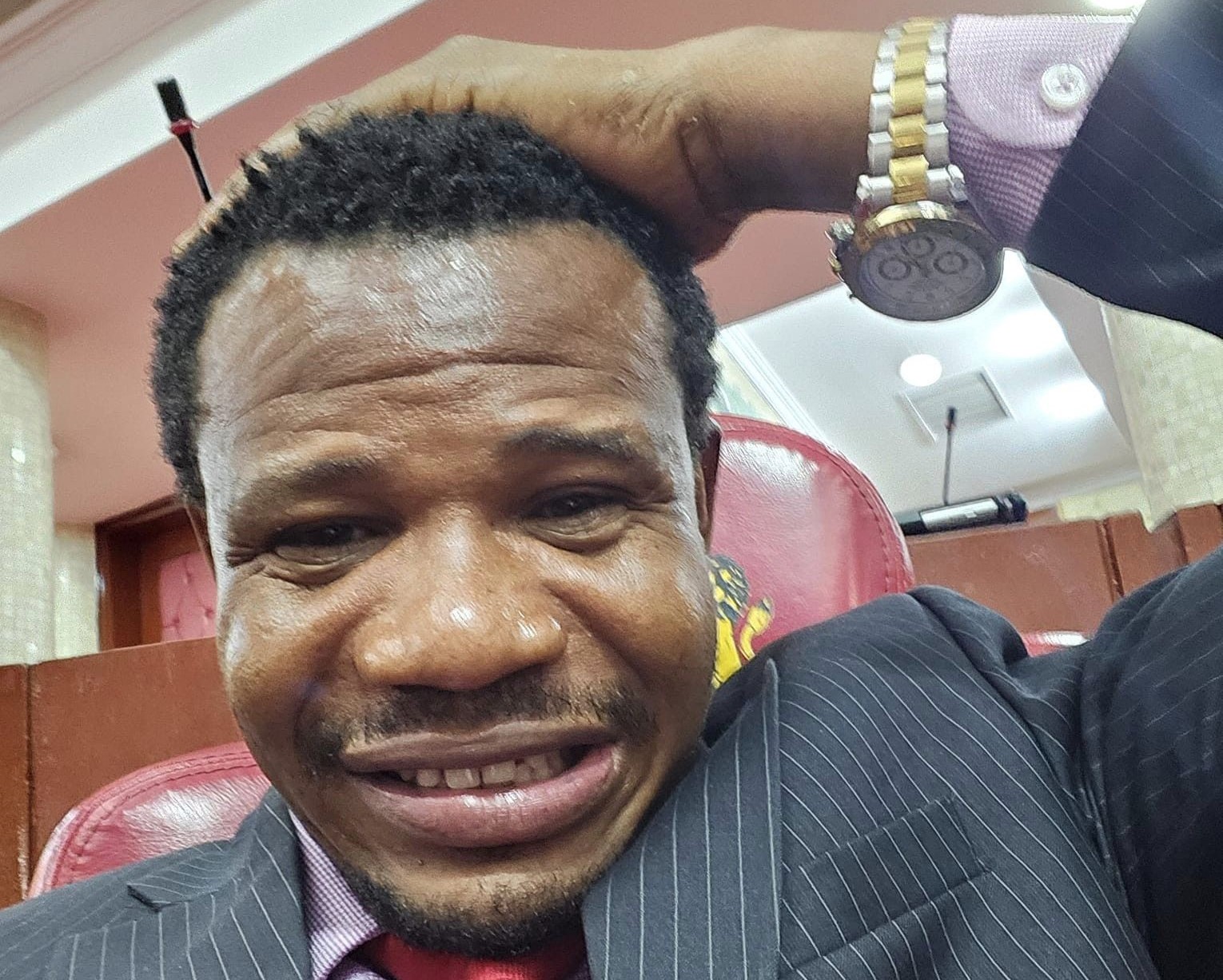 Nisaidie jinsi ya ku’deal na wasichana wanaochukua video za wanaume wakiwa uchi – Salasya aomba