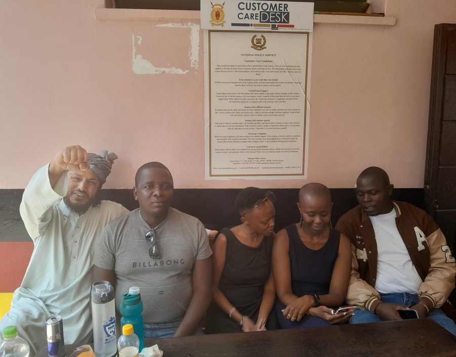 Boniface Mwangi held at Kamkunji police station