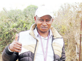 2001 world 10,000m champion Charles Kamathi