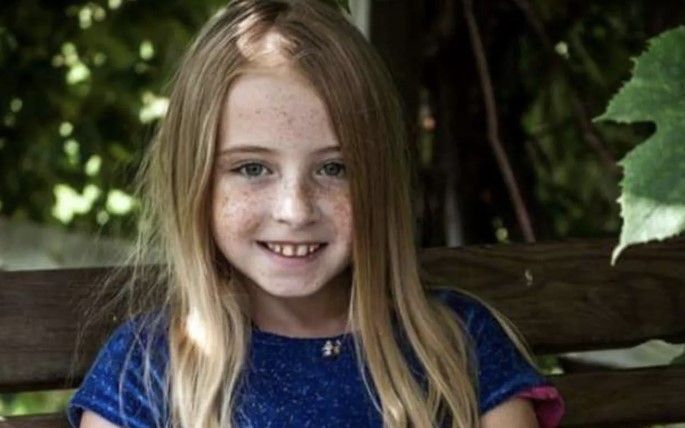How online predator miles away destoyed US family