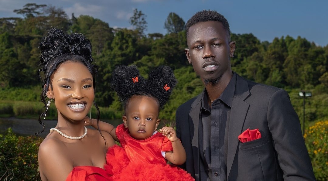 The Summer family Reveals Their Daughter's Face