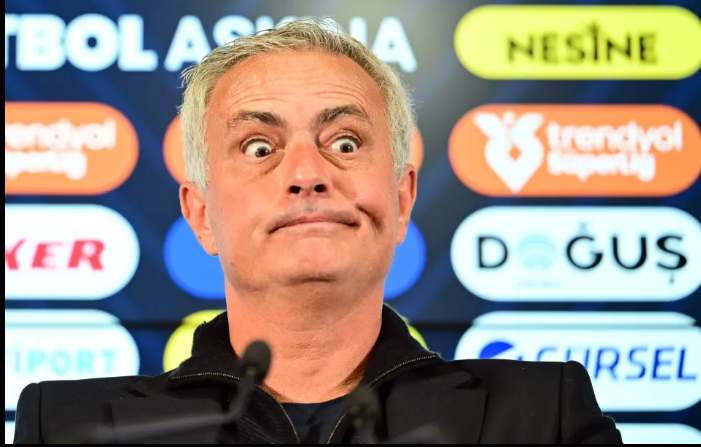 Jose Mourinho atoa funzo kwa makocha chipukizi baada ya kujeruhiwa na mchezaji wake mazoezini