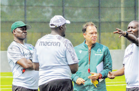 Outgoing Gor Mahia coach Leonardo Neiva with his assistants Michael Nam, Zedekiah Otieno and team manager Victor Nyaoro