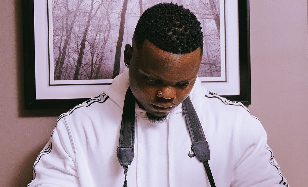 Harmonize Raises Eyebrows in Intimate Church Appearance
