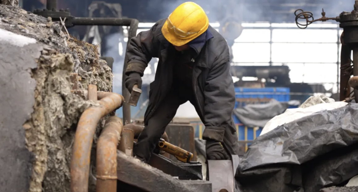 Ukraine fights to keep the lights on as Russia hammers power plants