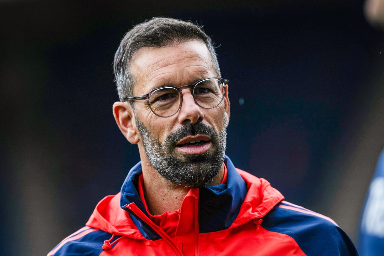 Aliyekuwa meneja wa muda wa Man United Ruud van Nistelrooy kurejea EPL kama kocha wa Leicester