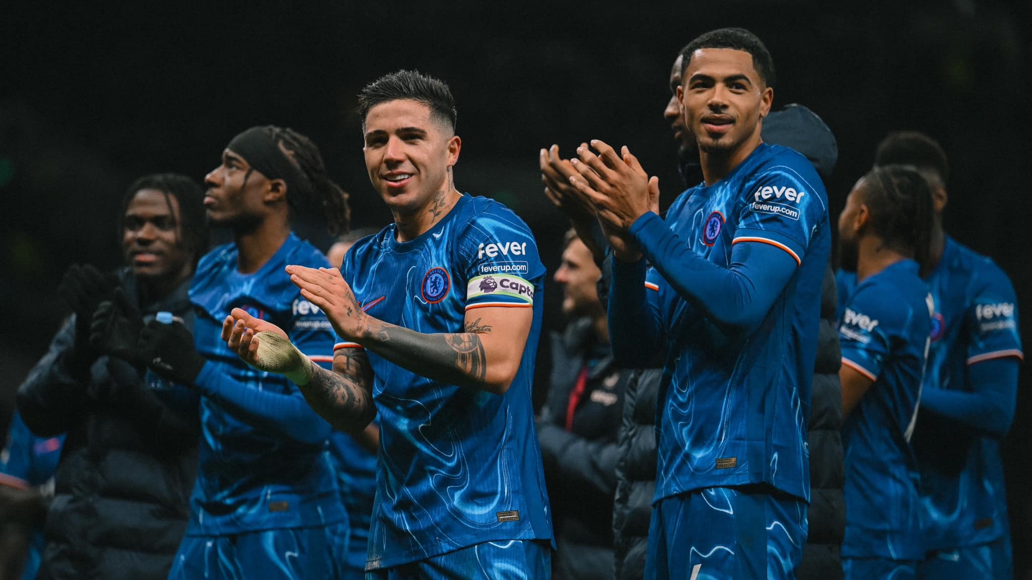 Ubovu Wa Golikipa Na Wabeki Wa Kati Ndio Pekee Utafanya Chelsea Wasishinde Ligi – Carragher