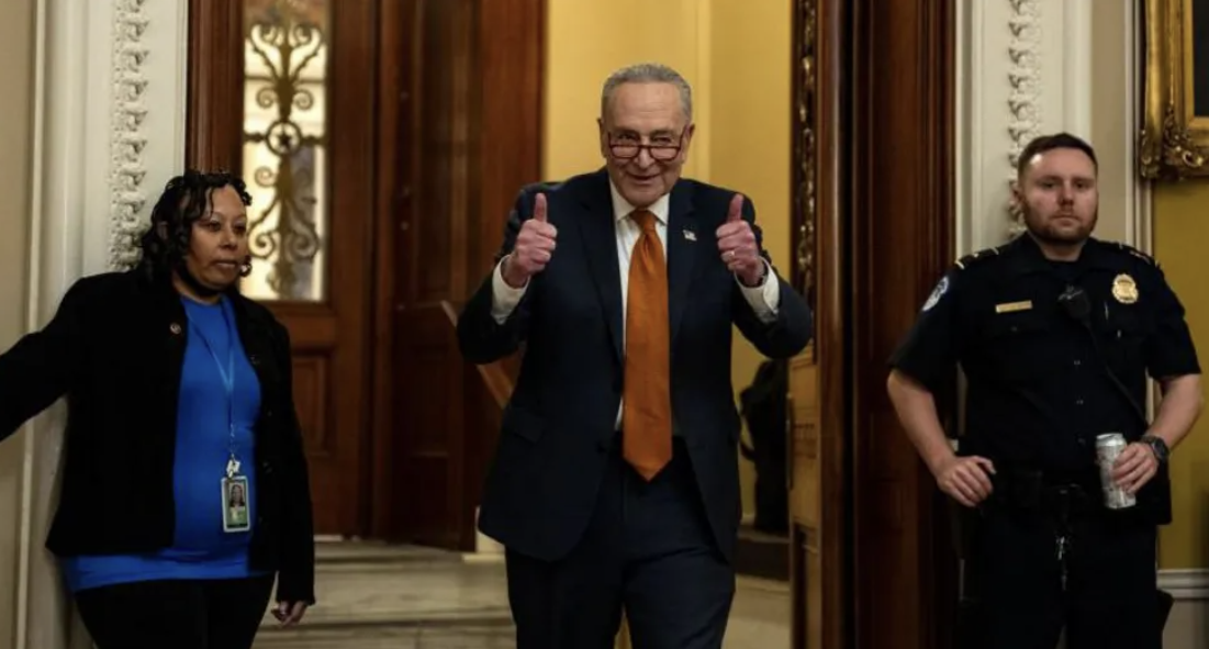 US avoids government shutdown after days of political turmoil