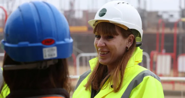 UK 'doesn't have enough builders' for Labour's 1.5m homes