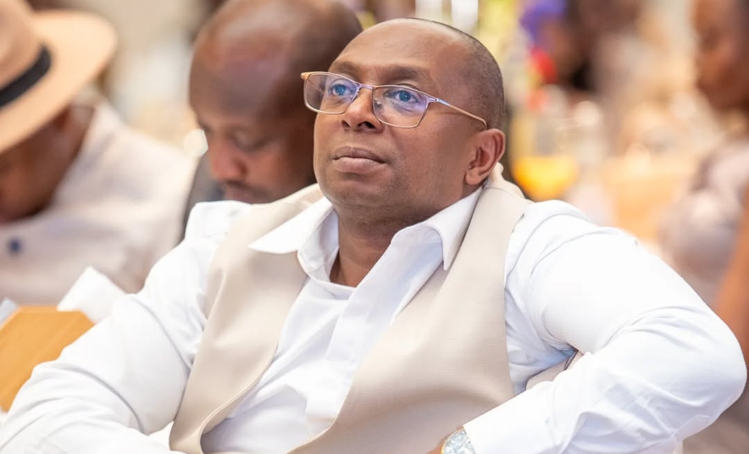 Simon Kabu Revisits Bonfire's Founding Moment (Photo)