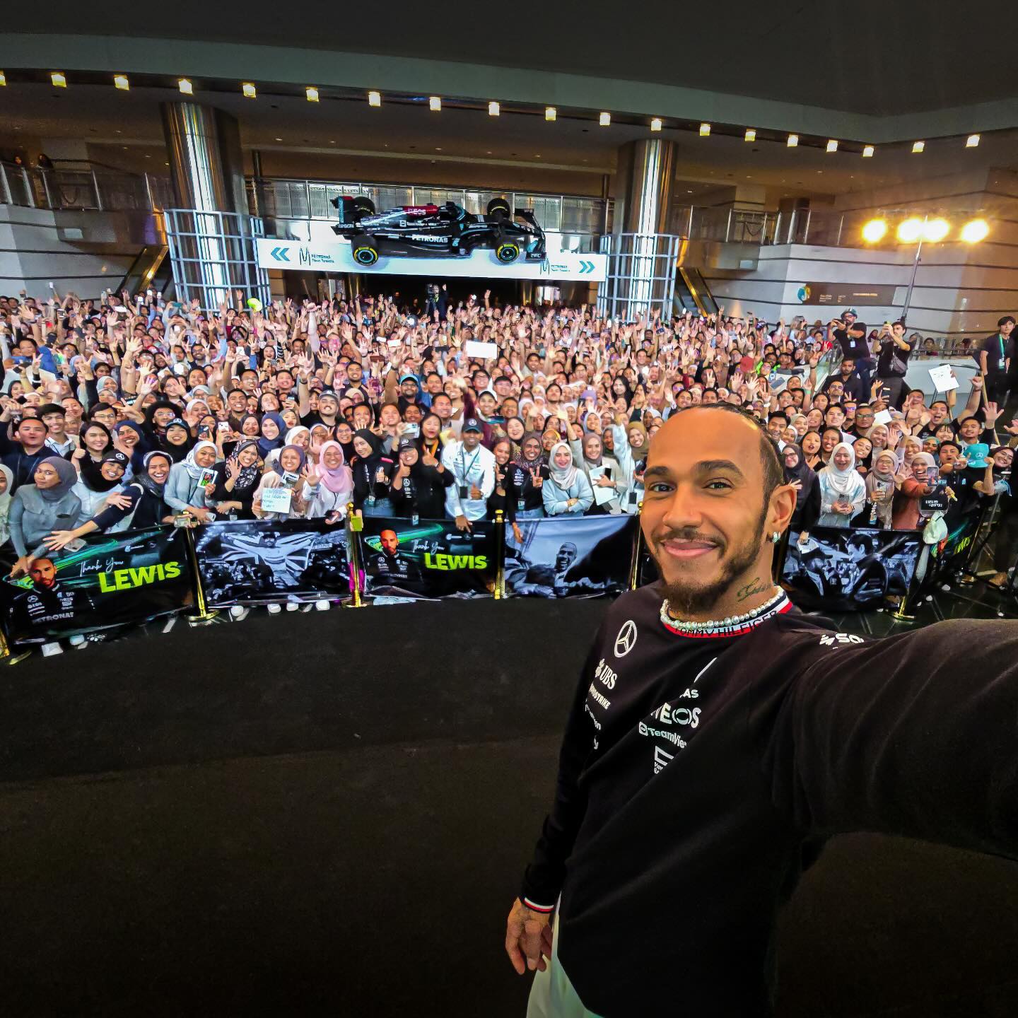 Convoy and fireworks - How Mercedes AMG PETRONAS Honored Lewis Hamilton