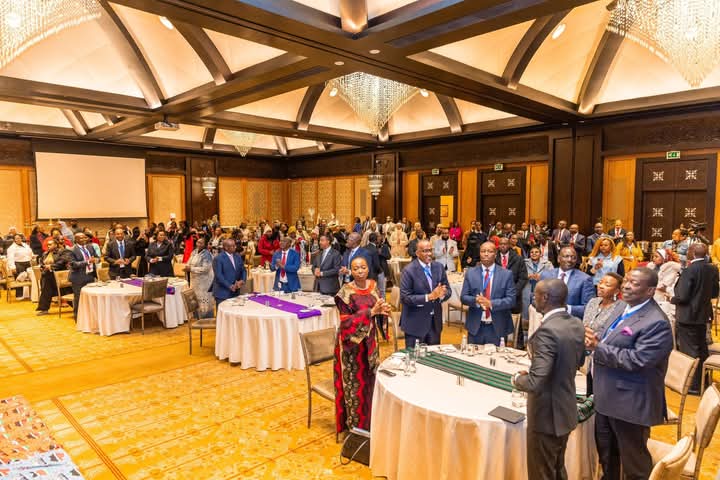 Ruto meets Kenyans living in Egypt