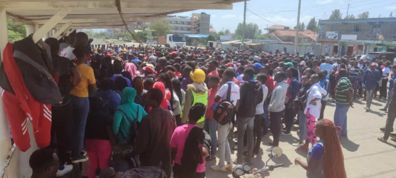 Hundreds of youth throng Athi River firms in search of jobs