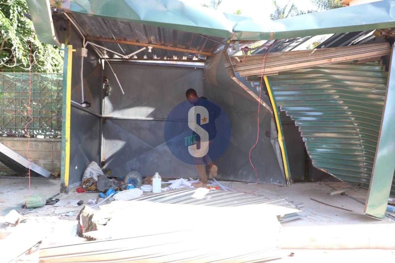 [PHOTOS]  County stalls along Spring Valley Road demolished