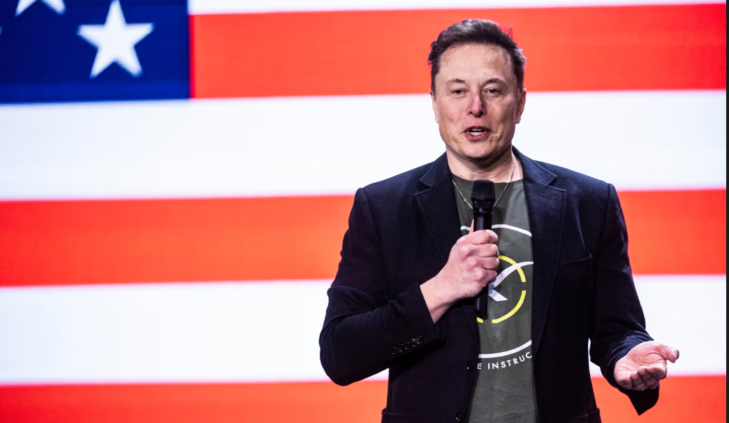Elon Musk Angependa Kuinunua Klabu Ya Liverpool, Babake Amefichua