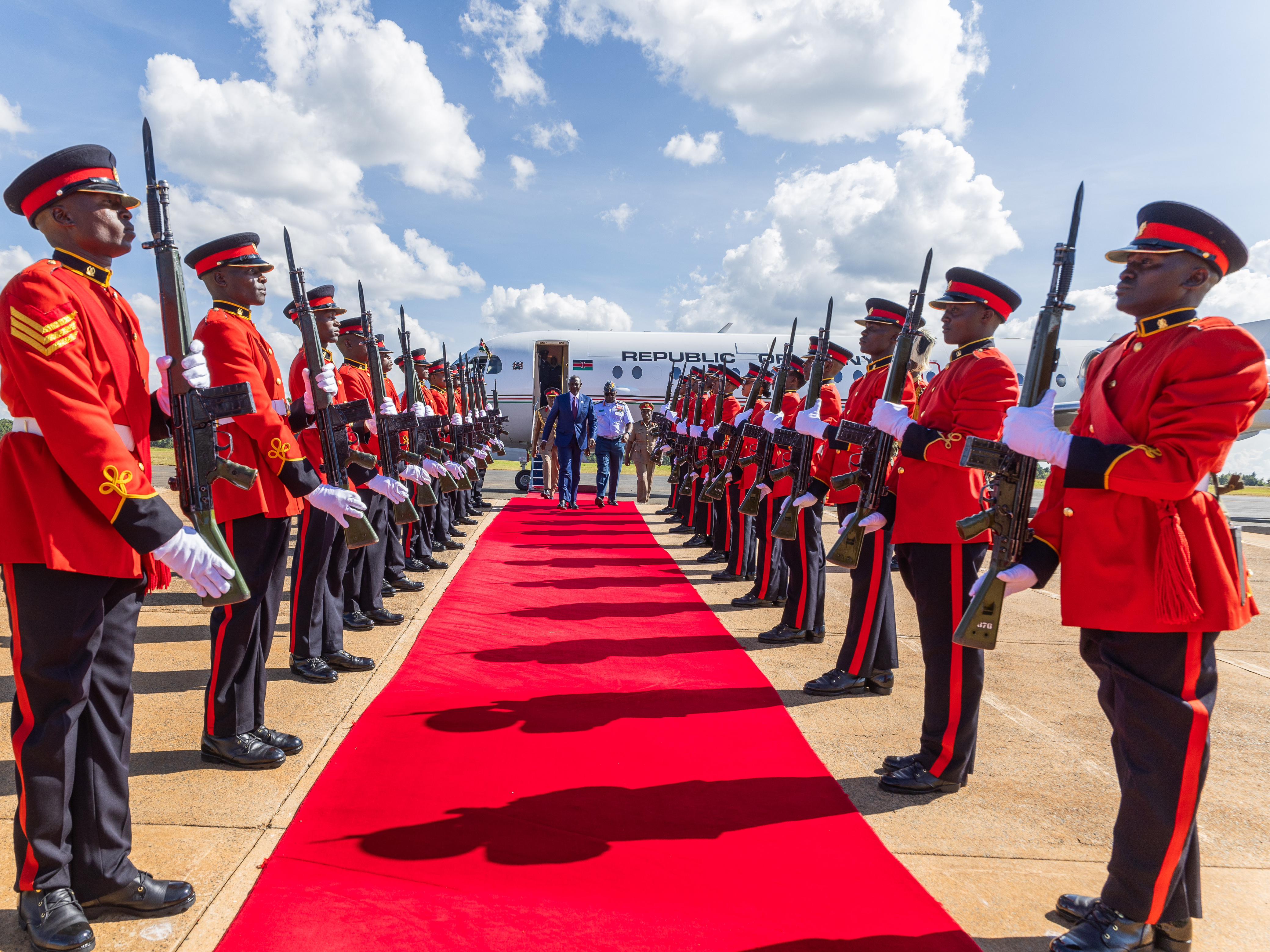 PHOTOS: Ruto jets back from AU Agriculture summit in Uganda