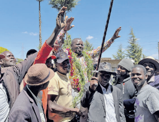 Uasin Gishu residents celebrate MCA who scored D minus in KCSE