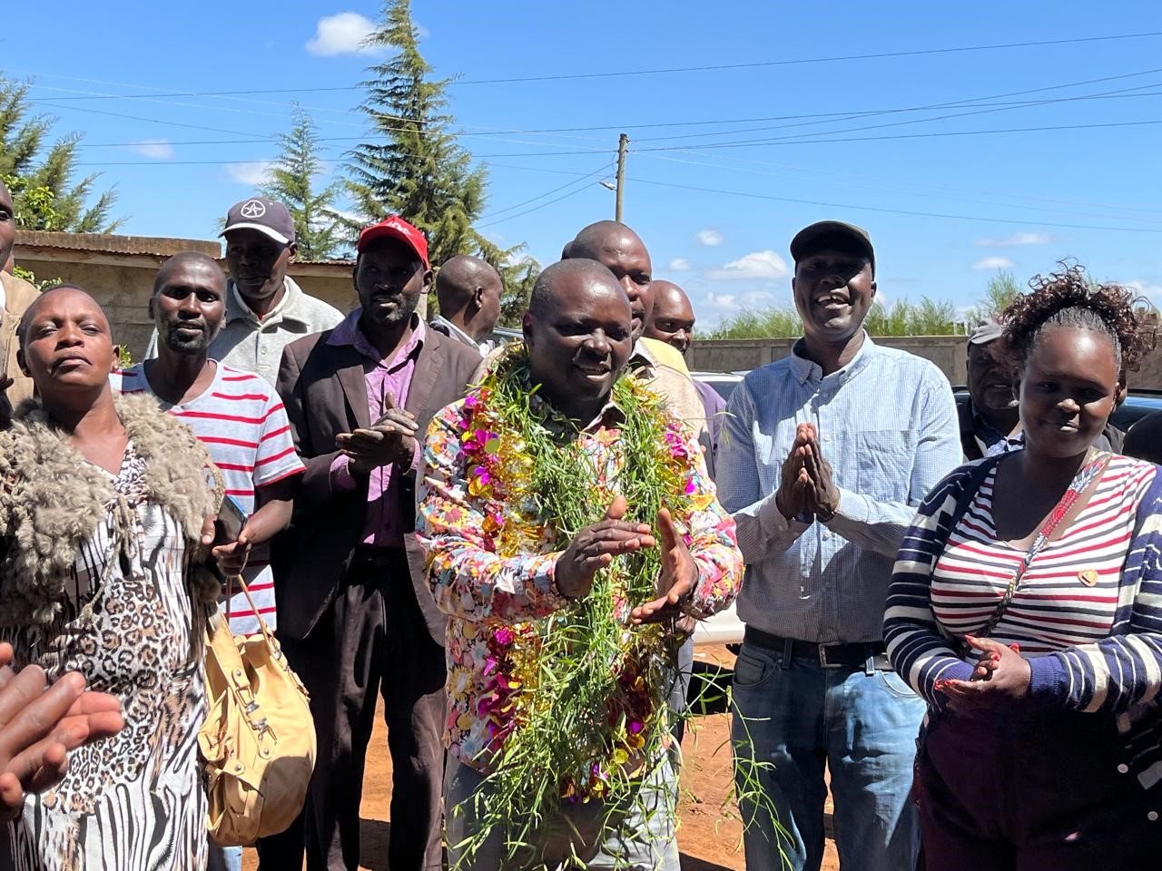 Eldoret: MCA Aliyetaajia Kupata E Kwenye KCSE Afurahia Baada Ya Kupata D-
