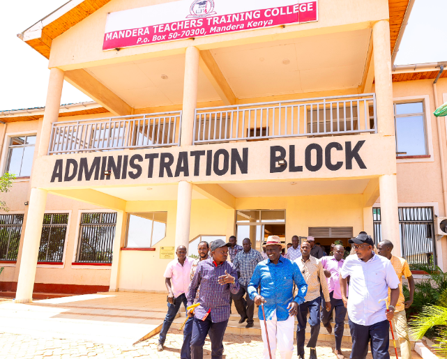 [PHOTOS] Ruto inspects Mandera Teachers Training College