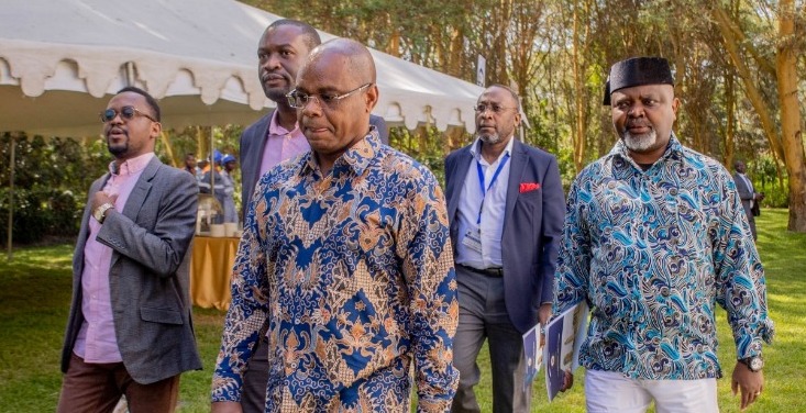 Senators retreat to review mid-term performance