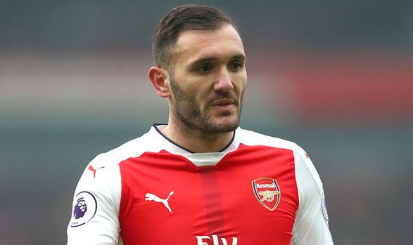 "Wazazi Walinitupa Nikiwa na Miaka 2, Sasa Wananidai Pesa Zangu - Aliyekuwa Mshambuliaji wa Arsenal afunguka