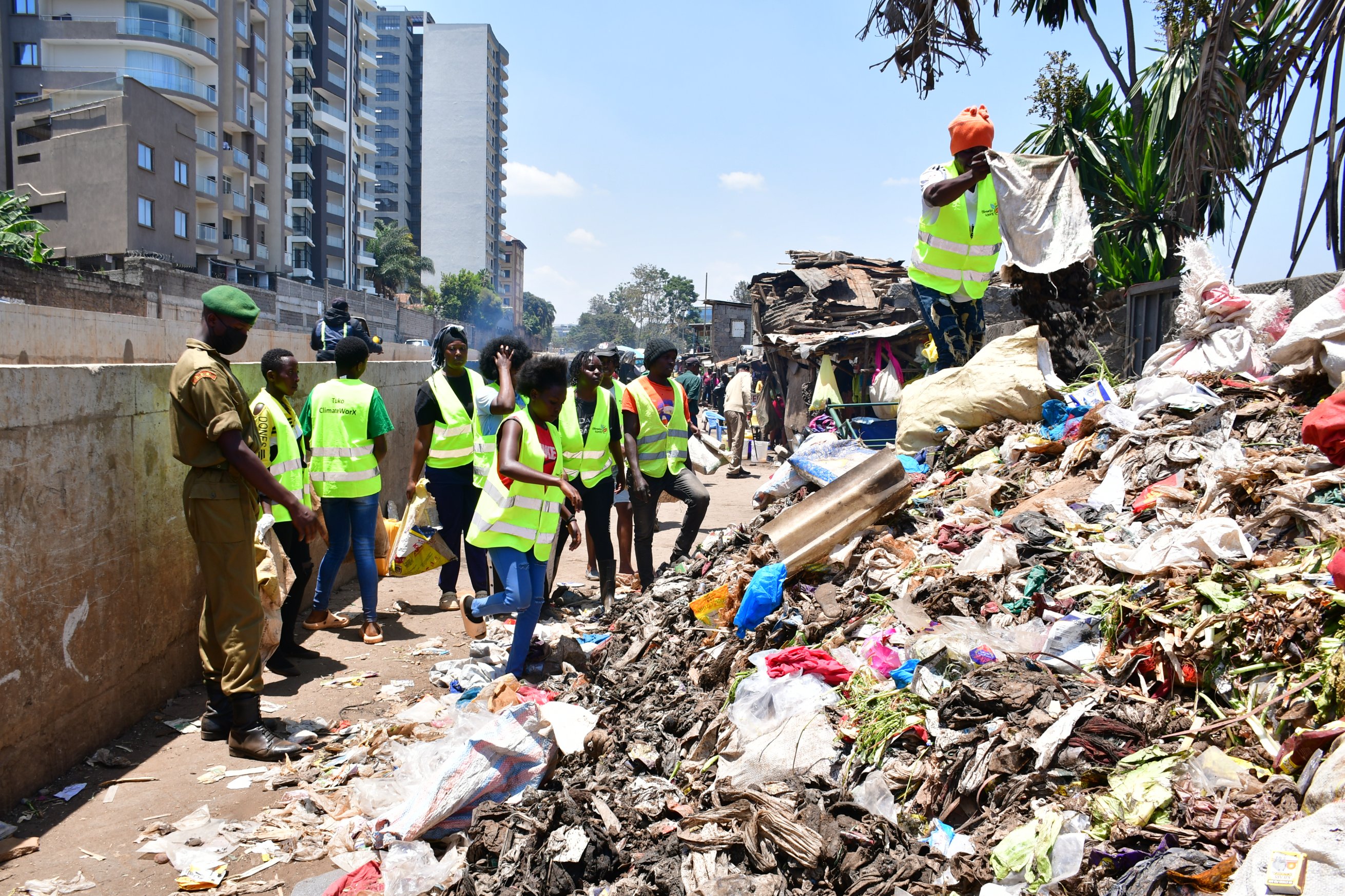 Murkomen: 30,000 more youths to be hired to clean Nairobi rivers