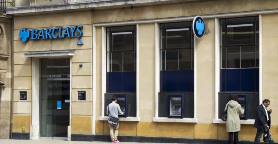 Barclays working to update account balances after tech outage