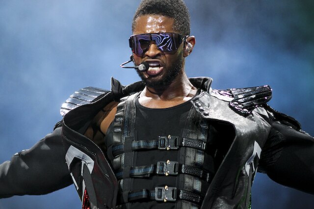 Usher Begins London Tour But with Mixed Reactions