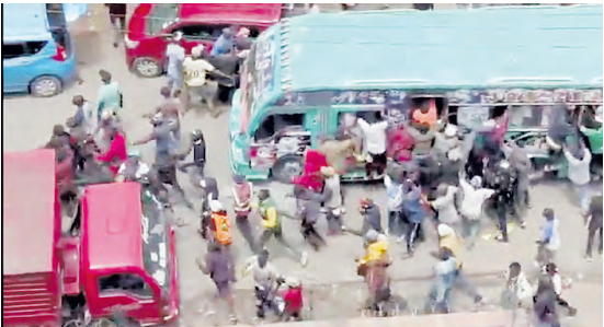 Goons in Ruto tours mobilised by politicians, police claim