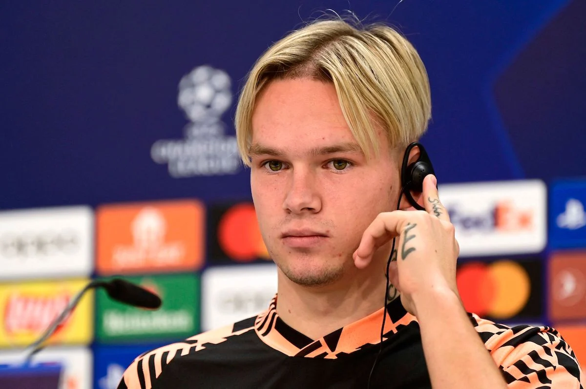 Mykhailo Mdryk wa Chelsea apoteza wanafamilia 5 kwenye Mapigano kwao Ukraine