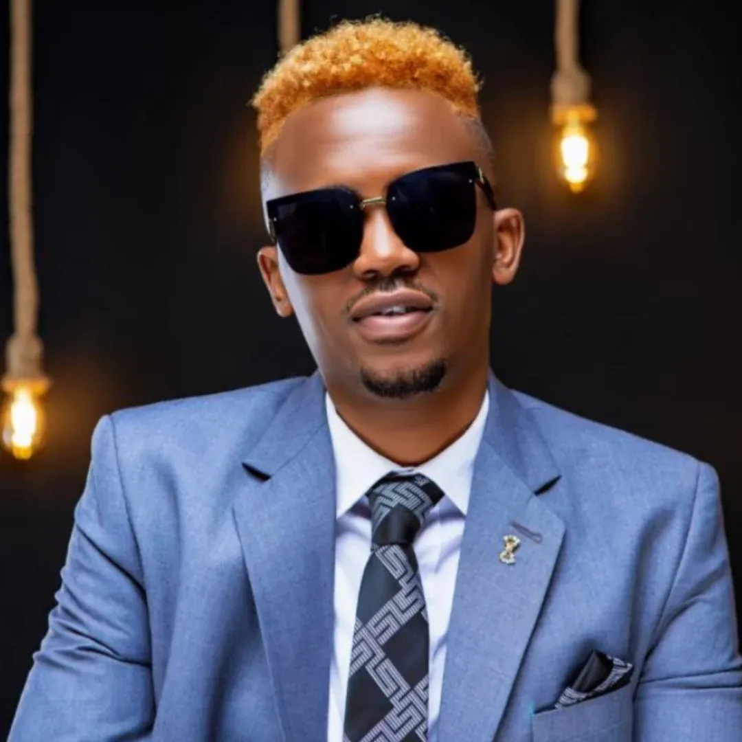 Weezdom Celebrates 1 Year Sober Anniversary