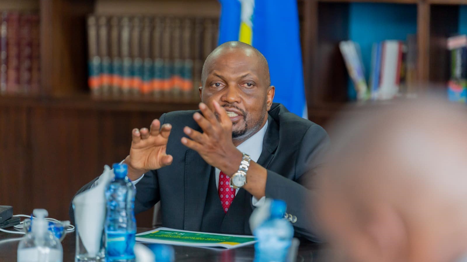 “SHA si kamilifu, huwa namwabia Rais kila wakati!” – Moses Kuria, mshauri wa Ikulu