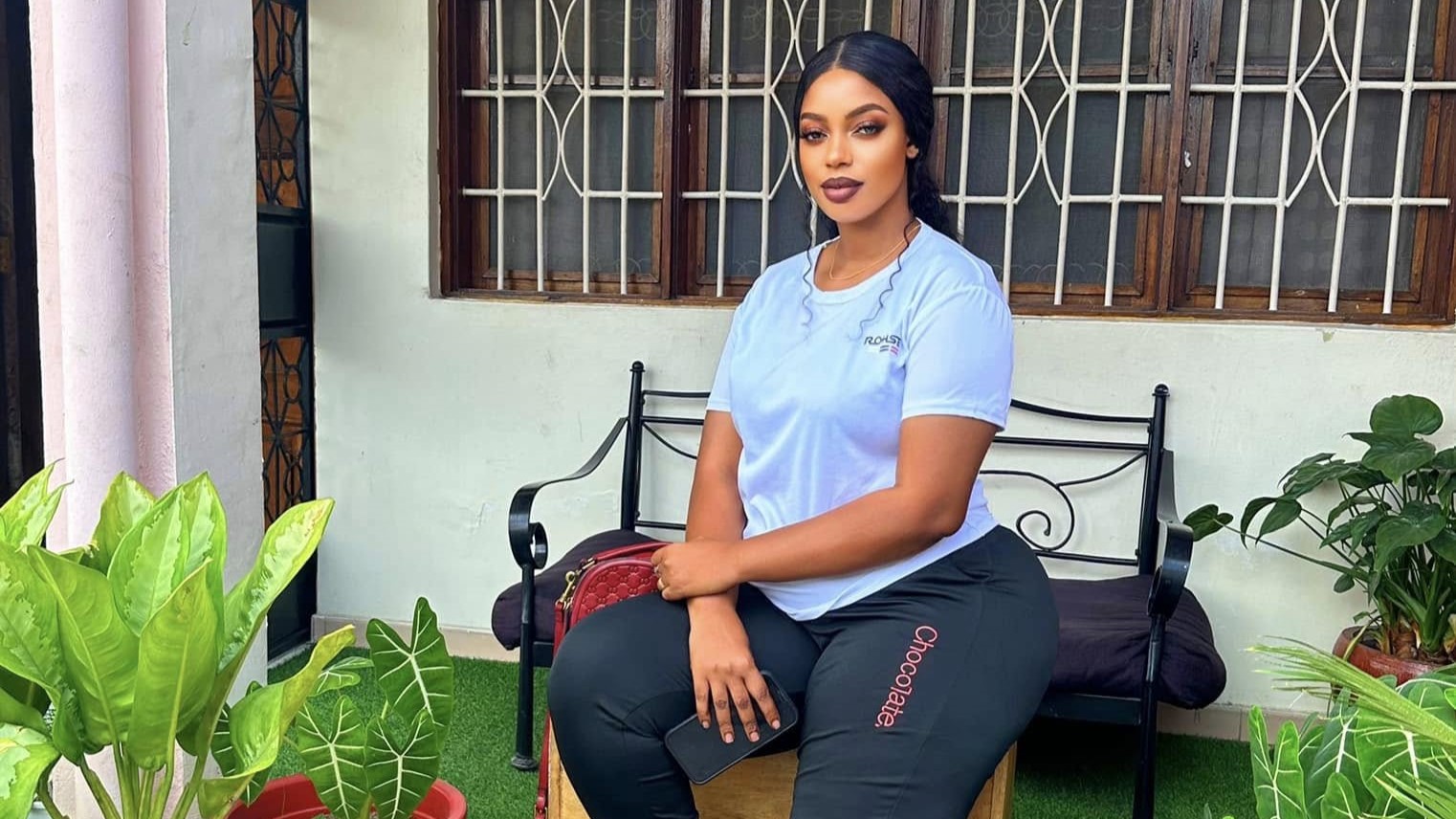 Siwezi olewa na mwanasoka wala sijaona mtu ambaye atafikia mahari ninayotaka - Aggy Baby