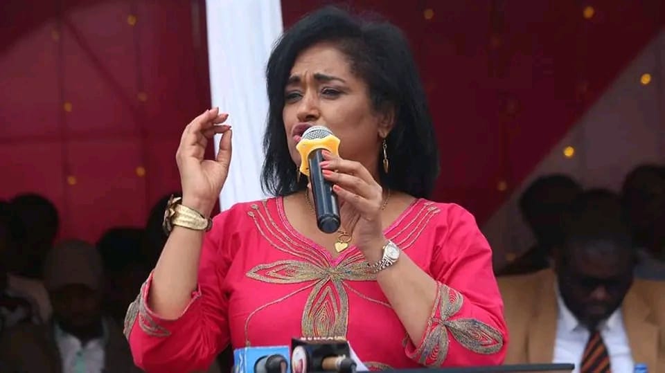 Esther Passaris awahimiza vijana kutulia na kufanya kazi