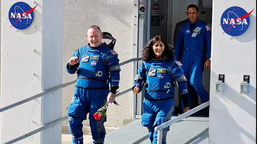 Wanaanga wa NASA waliokwama angani kwa miezi 9 watua duniani