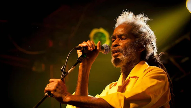 RIP: Tasnia ya Reggae yapoteza gwiji mwingine – Max Romeo