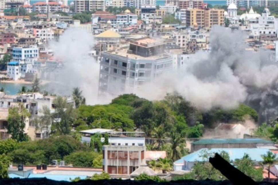Two suspended over collapsed Mombasa building