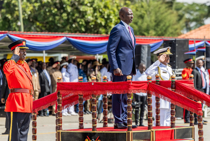 PHOTOS: Ruto presides over Cadet commissioning parade in Lanet