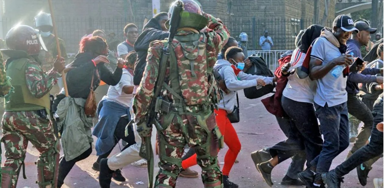 Pressure mounts to probe Kenya police, army after exposé