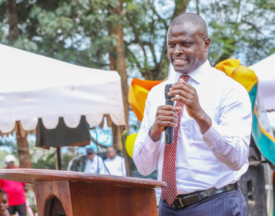 (Page 2 lead story) Why Kiharu day secondary school principals are on vacation abroad