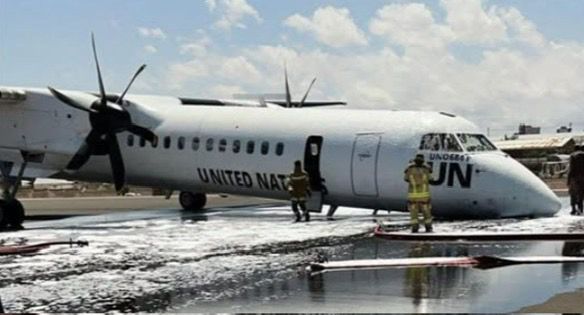 Panic as UN plane with 22 on board crash-lands