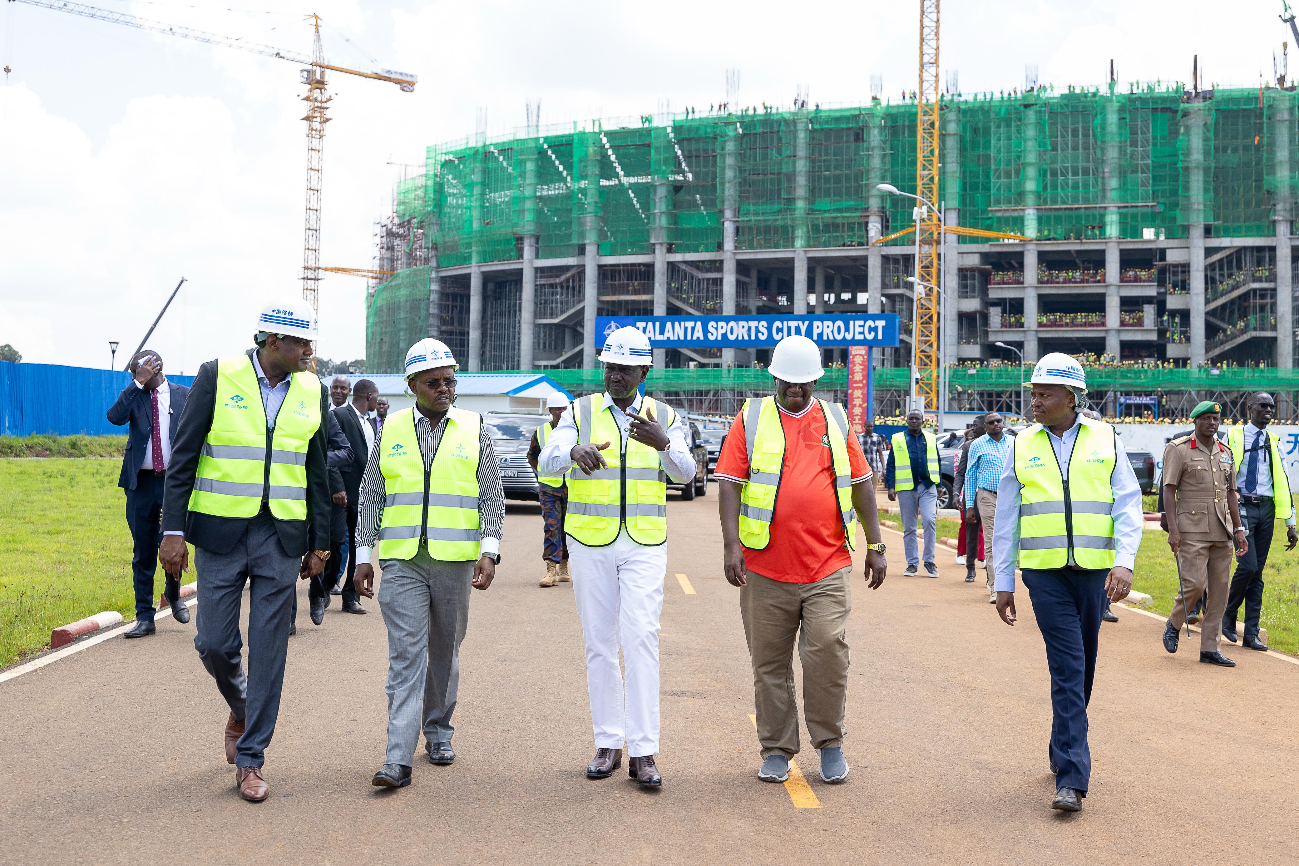 PHOTOS: Ruto inspects Talanta Sports Complex