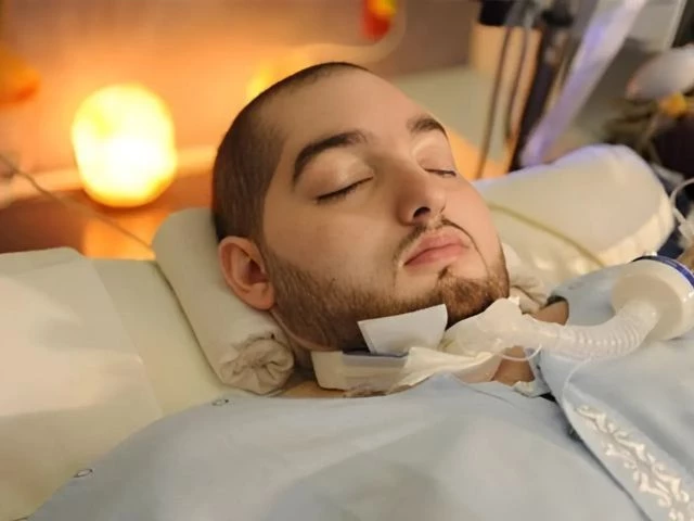 Hadithi ya Prince Al-Waleed: Atimiza miaka 36, Miaka 20 katika koma