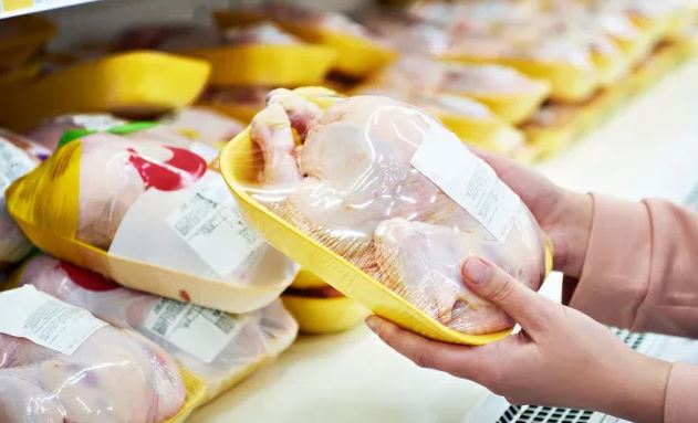 Could common chicken bacteria be fueling colon cancer?