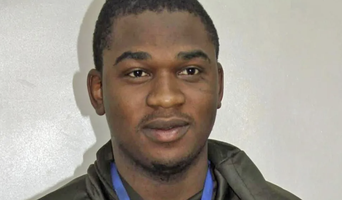 Nigerian make-up artist jailed for throwing cash at his wedding