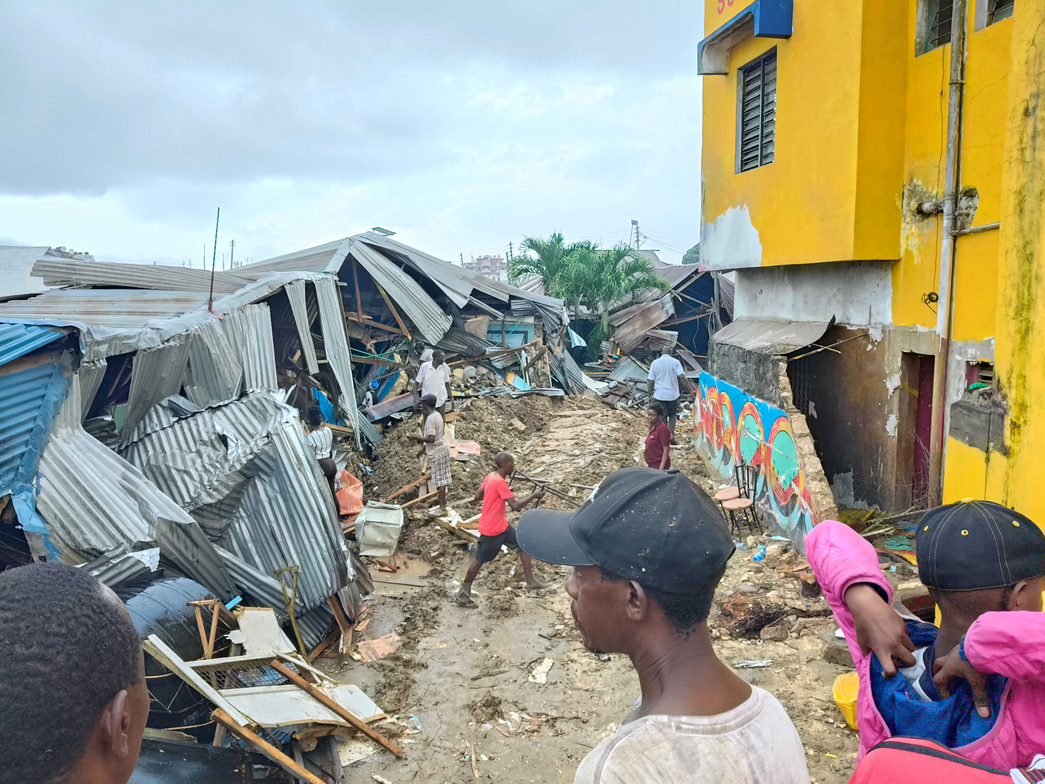 Body of man recovered from septic tank in Mombasa
